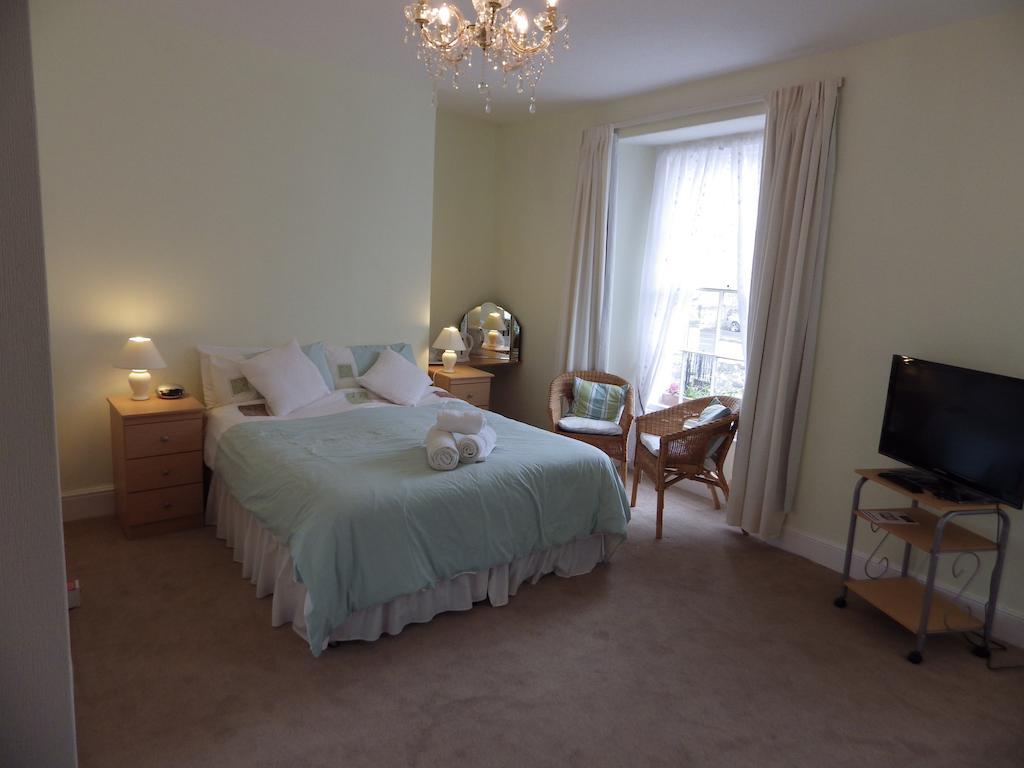 Bed and Breakfast Anglesey House Лландидно Номер фото