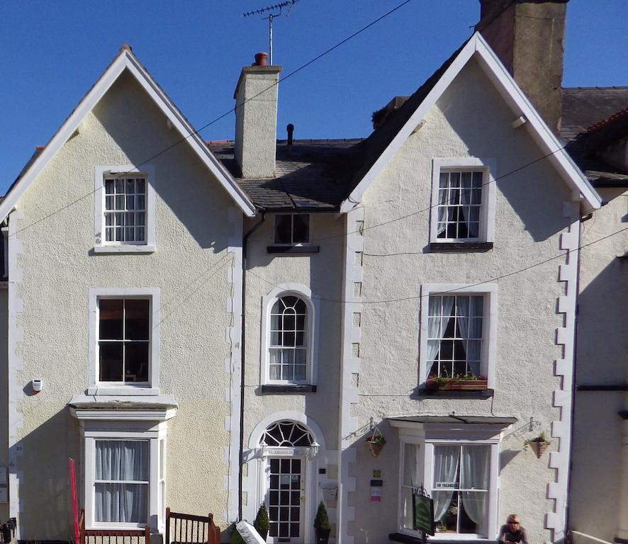 Bed and Breakfast Anglesey House Лландидно Номер фото